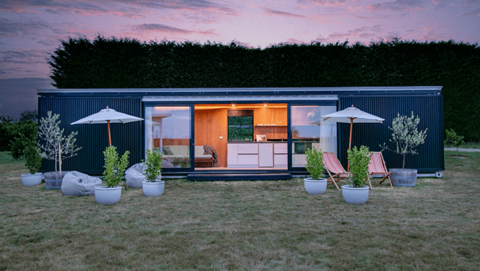 Warm roof system offers long-Term protection for the Life Box