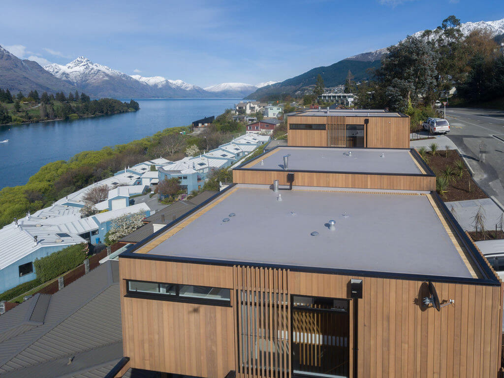 WarmRoof - insulating a building from the outside