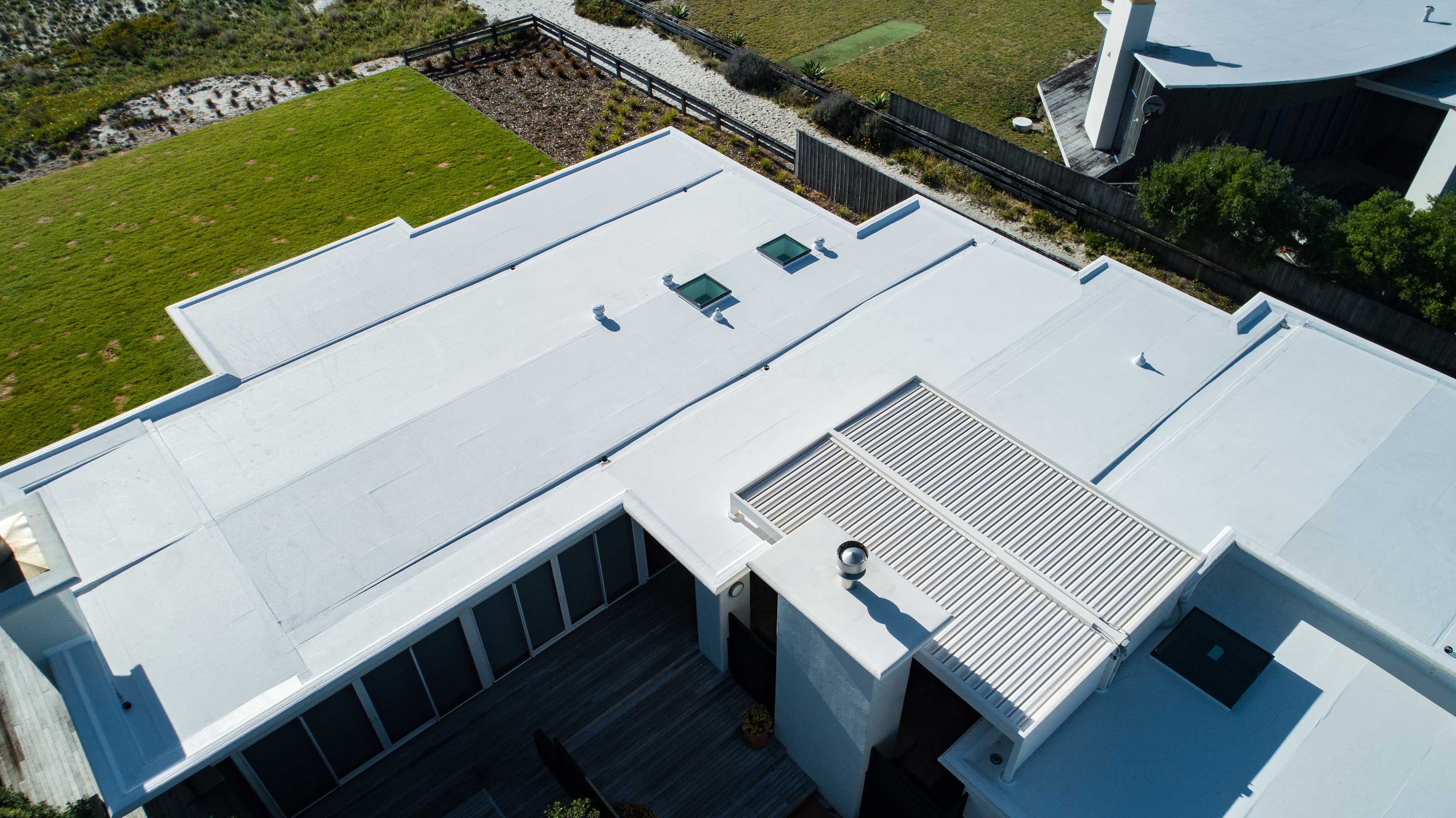 Membrane Overlay vs Complete Roof Replacement