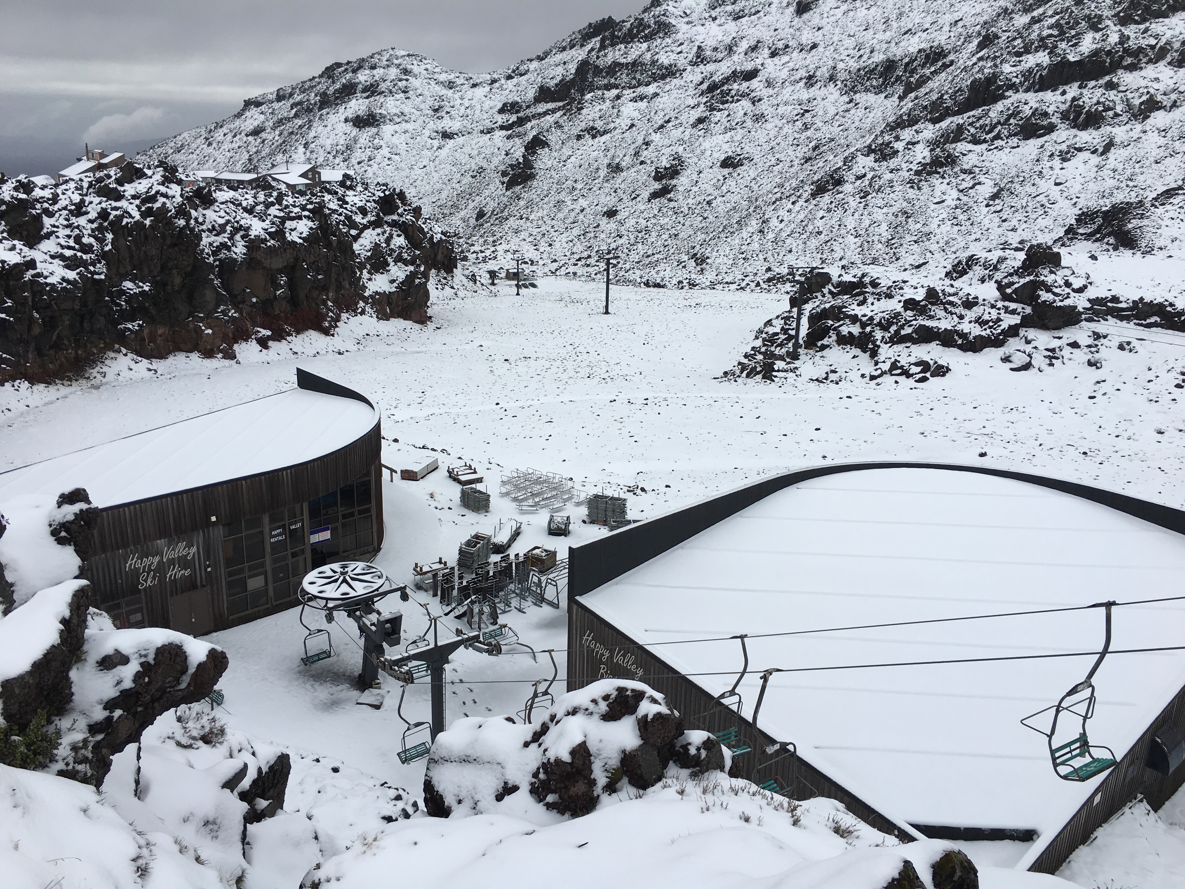 V Lybra Mt Ruapehu, New Zealand