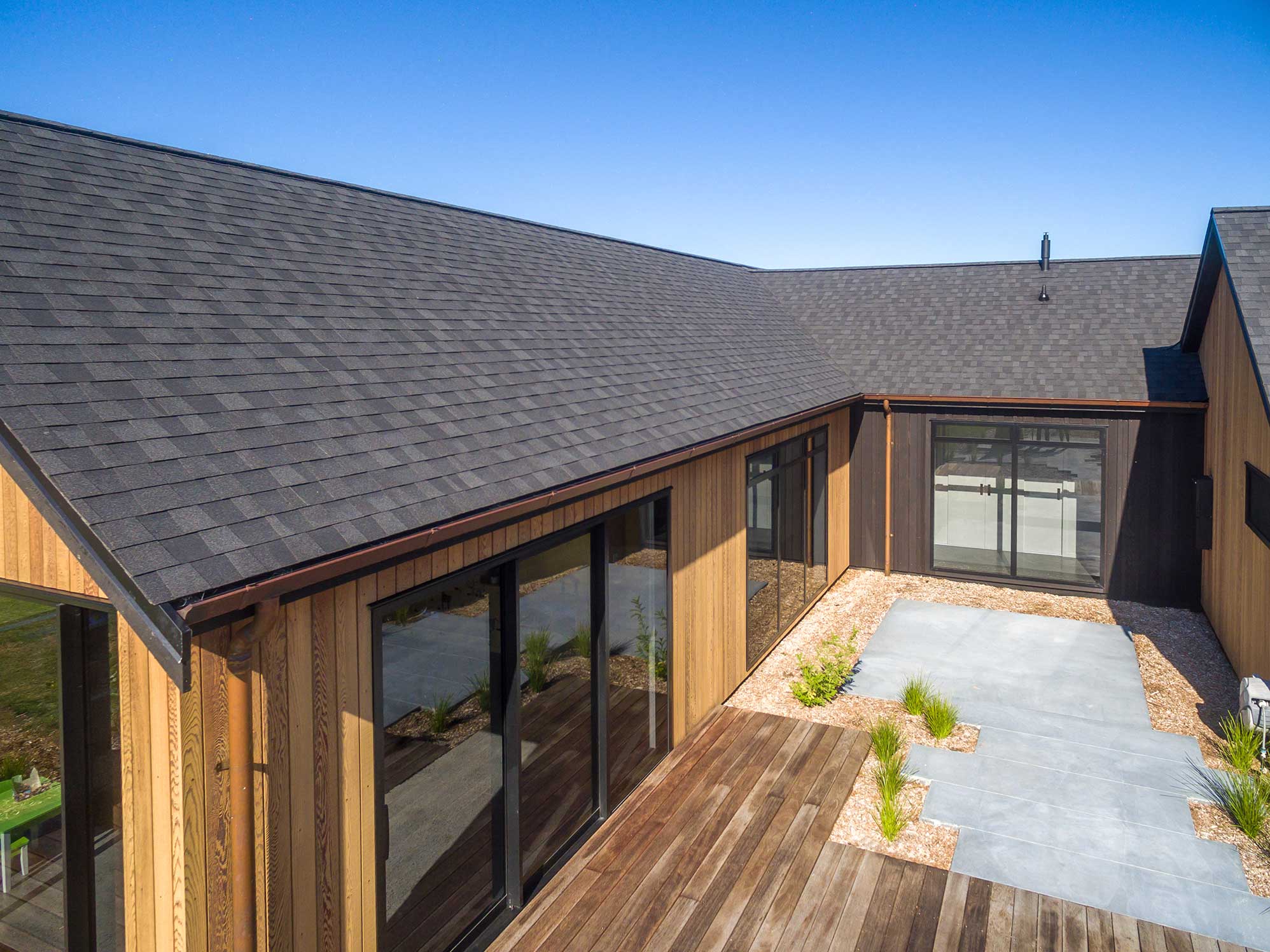 CertainTeed Asphalt Shingles - the superior shingle look