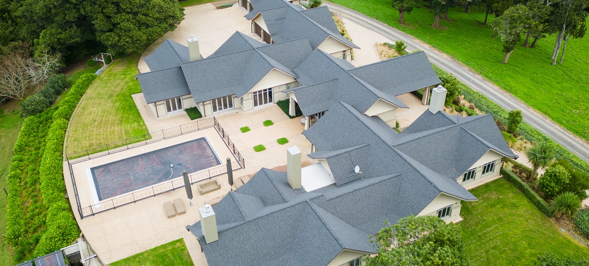 Roofs R Us AFTER PHOTOS